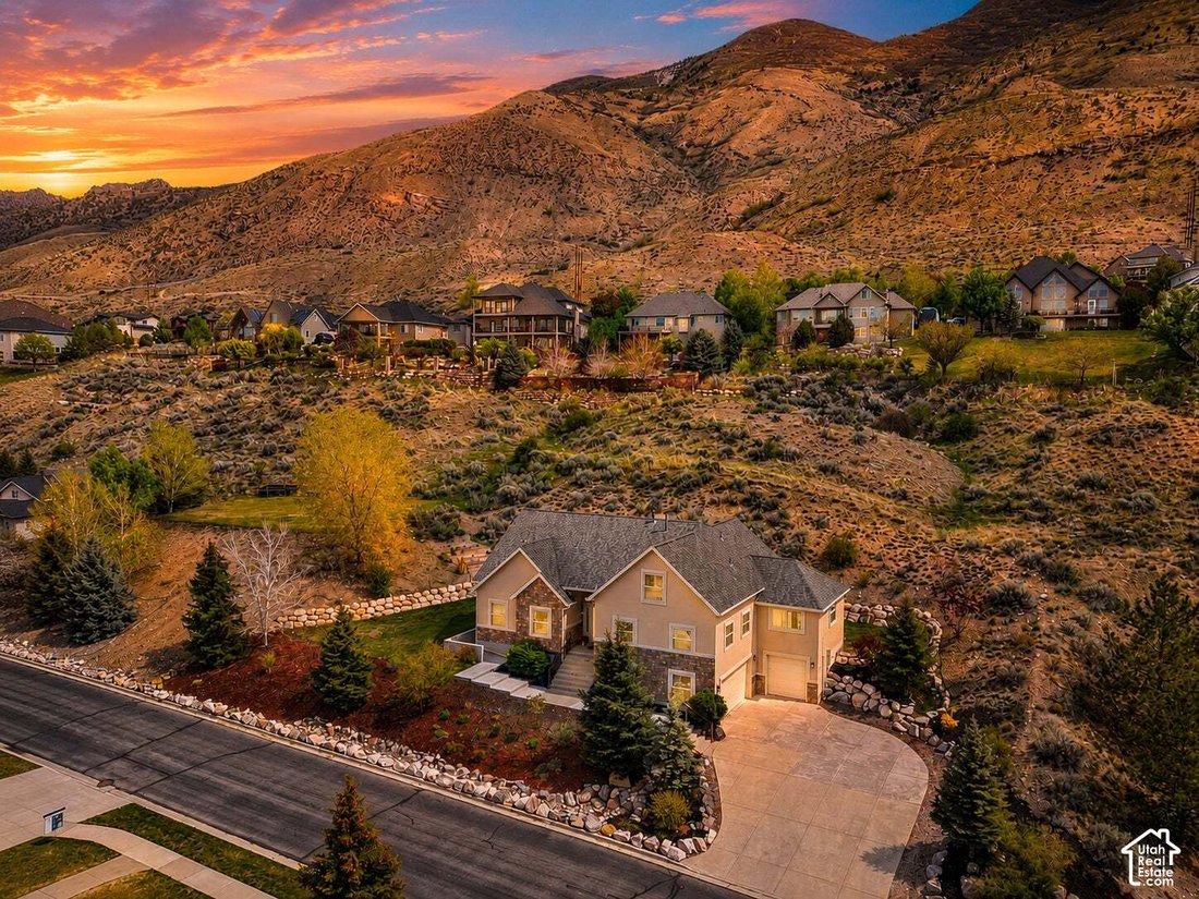 Casa a Cedar Hills, Utah, Stati Uniti 2 - 17689751