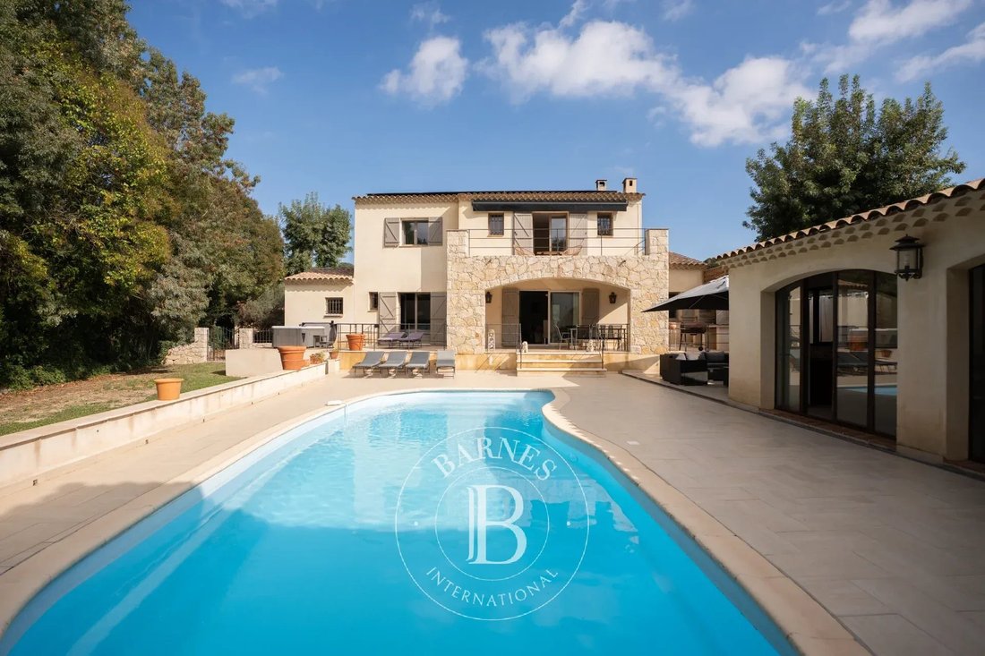 Villa a Quartiers Ouest Montgros-Montmeuille, La Colle-sur-Loup, Francia 1 - 19145284