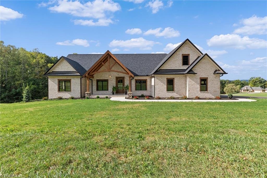 Casa en Mount Airy, Carolina del Norte, Estados Unidos 1 - 19144639