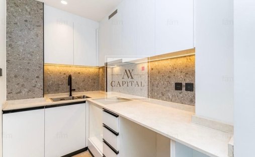Apartment in Palm Jumeirah, Dubai, United Arab Emirates 1