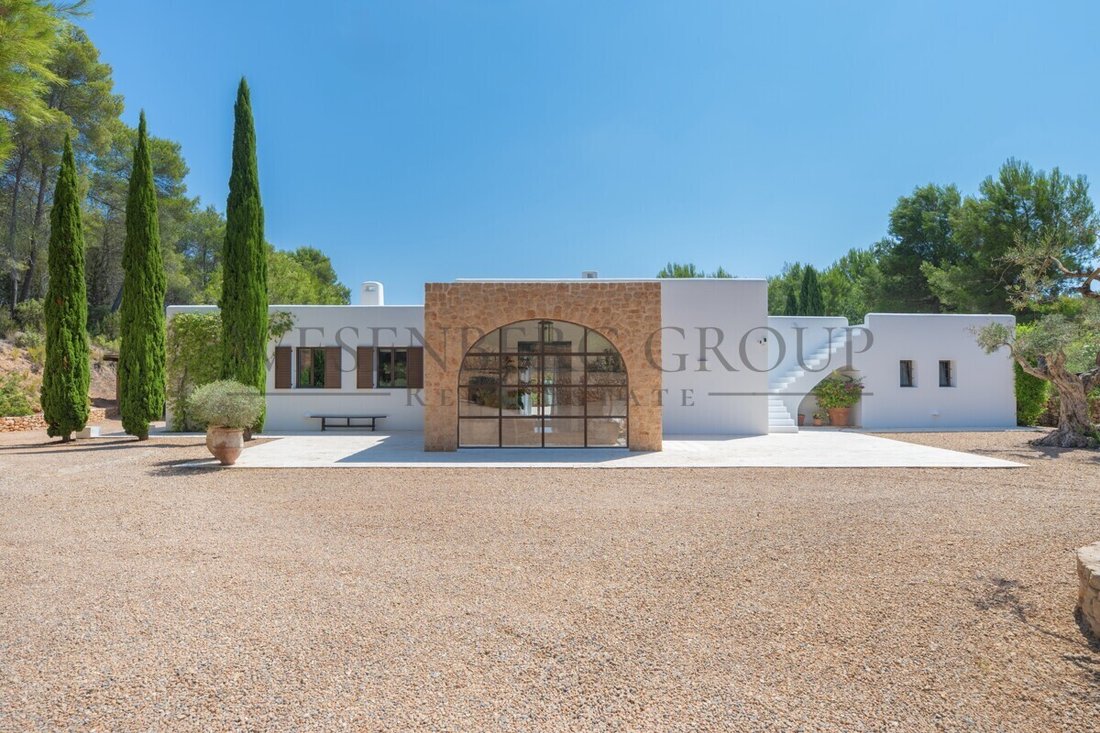 Villa in Jesús, Santa Eulària des Riu, Balearische Inseln 1 - 19145331