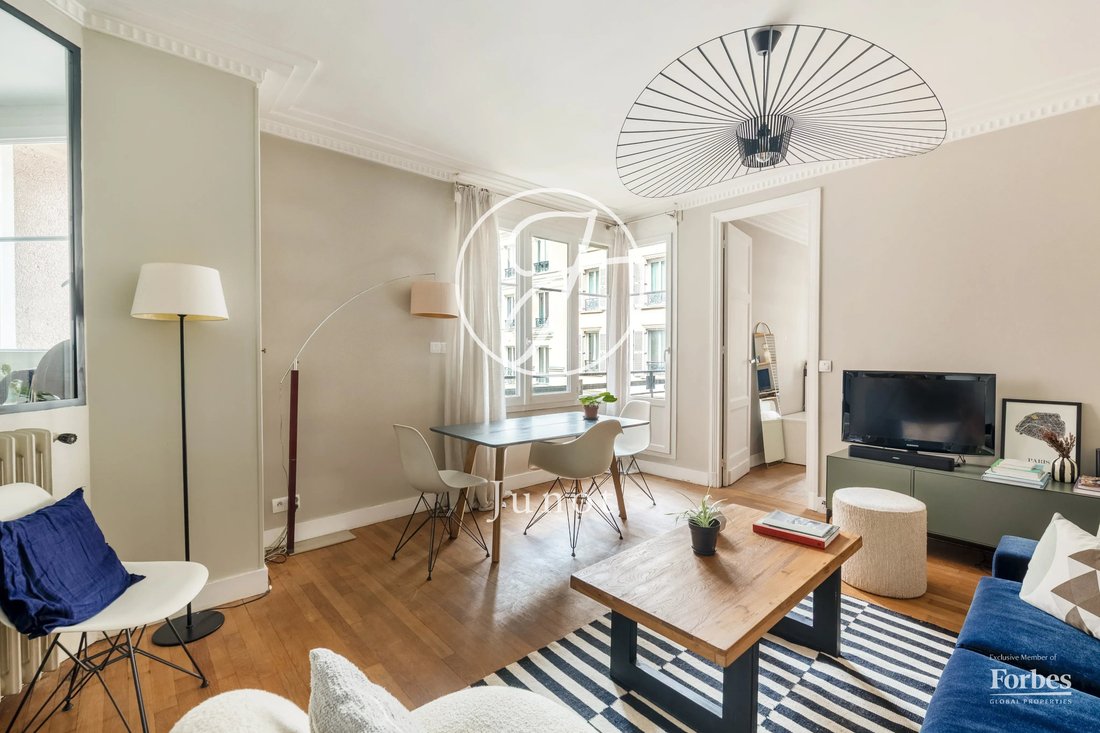 Appartamento a Batignolles-Cardinet, Paris 17e Arrondissement, Parigi 2 - 19145221