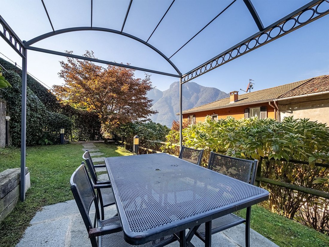 Villa à Lezzeno, Lombardie, Italie 3 - 19144323
