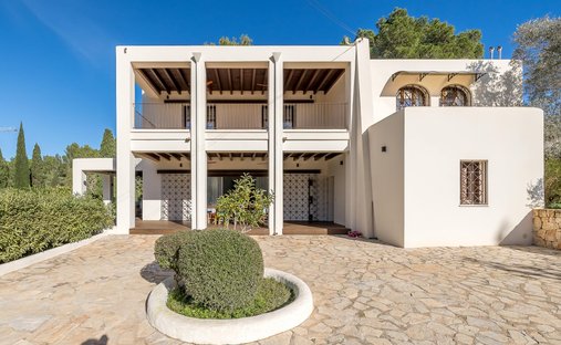 Villa en Nuestra Señora de Jesús, Santa Eulalia del Río, Islas Baleares 1