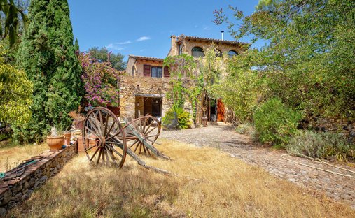 Casa di campagna a Crespià, Catalogna, Spagna 1