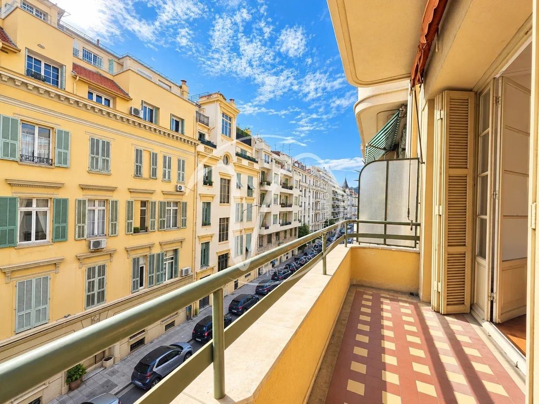 Apartamento en Niza, Provenza-Alpes-Costa Azul, Francia 1 - 19145339