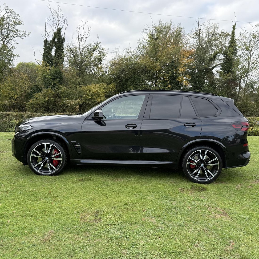 Suv in Dunmow, United Kingdom 3 - 19144530