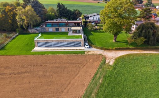 Haus in La Grande-Béroche, Kanton Neuenburg, Schweiz 1