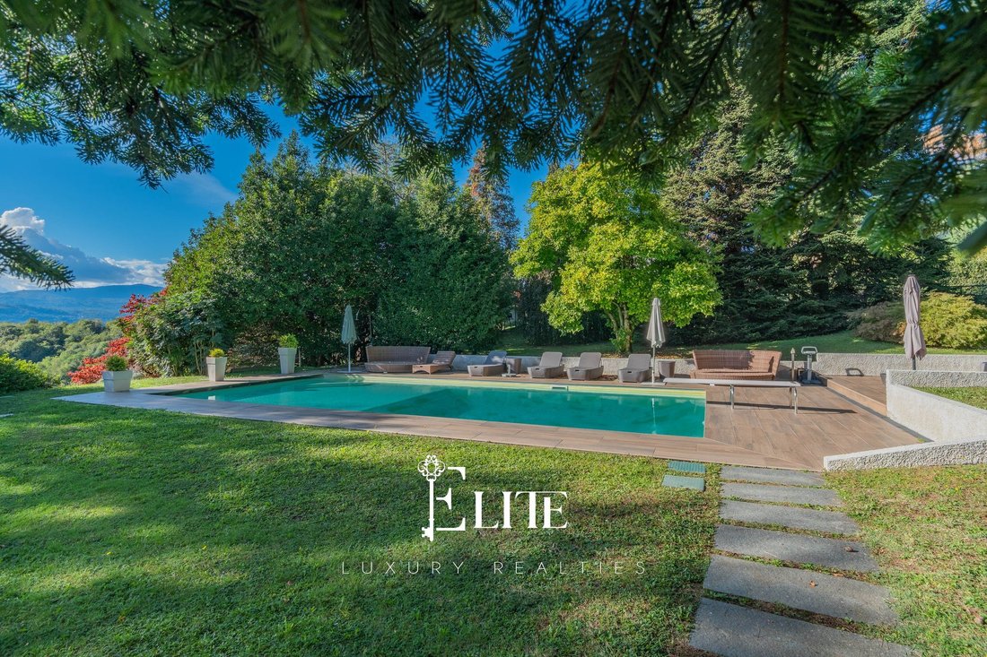 Villa in Besozzo, Lombardei, Italien 5 - 19144193