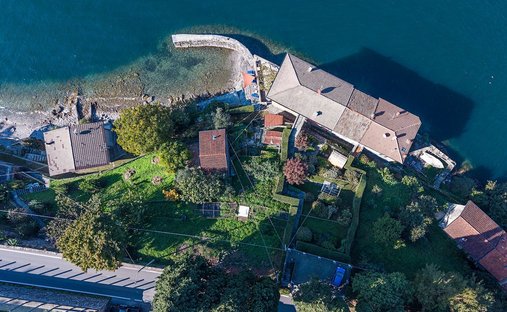 Villa en Lezzeno, Lombardía, Italia 1