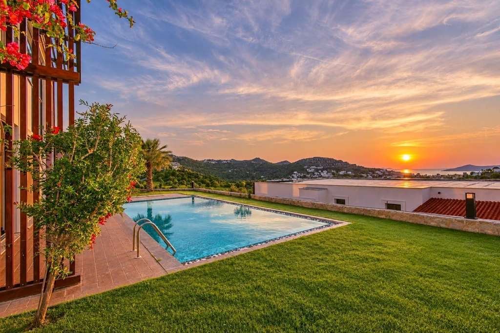 Villa in Yalıkavak, Muğla, Turkey 2 - 19145044