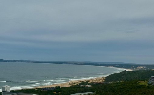 House in Mossel Bay Central, Western Cape, South Africa 1