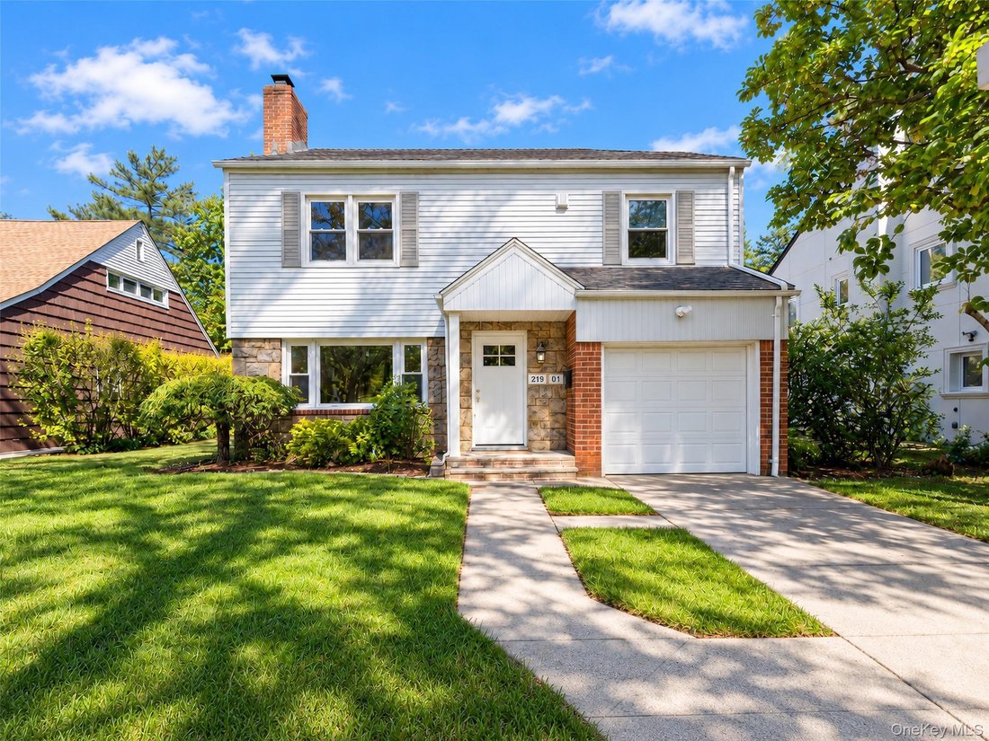 House in New York, New York, United States 1 - 19144782