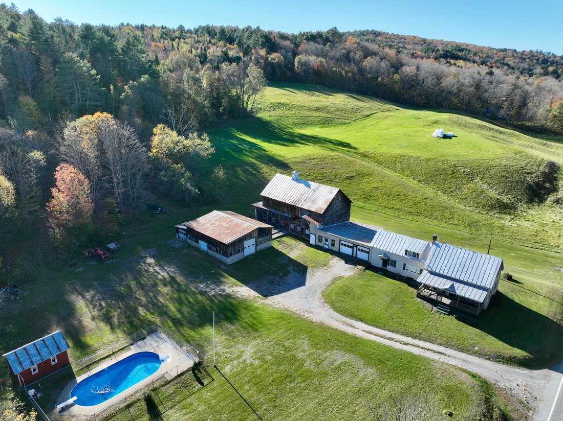 House in Corinth, Vermont, United States 2 - 18721652