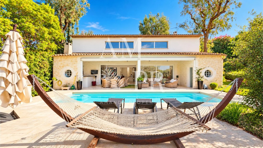 Villa à Croix des Gardes, Cannes, France 1 - 19145299