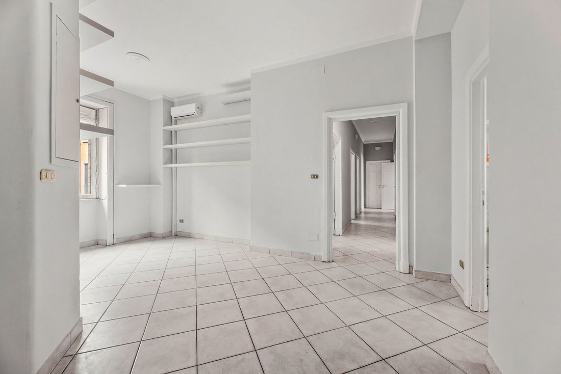 Appartamento in Porta Vittoria, Milano, Lombardia 2 - 19145297
