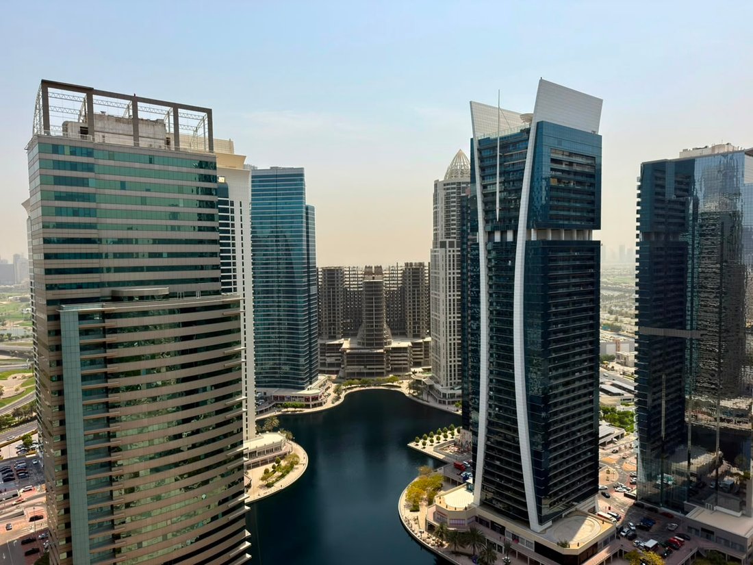Appartement à Jumeirah Lakes Towers, Doubaï, Émirats arabes unis 1 - 19147753