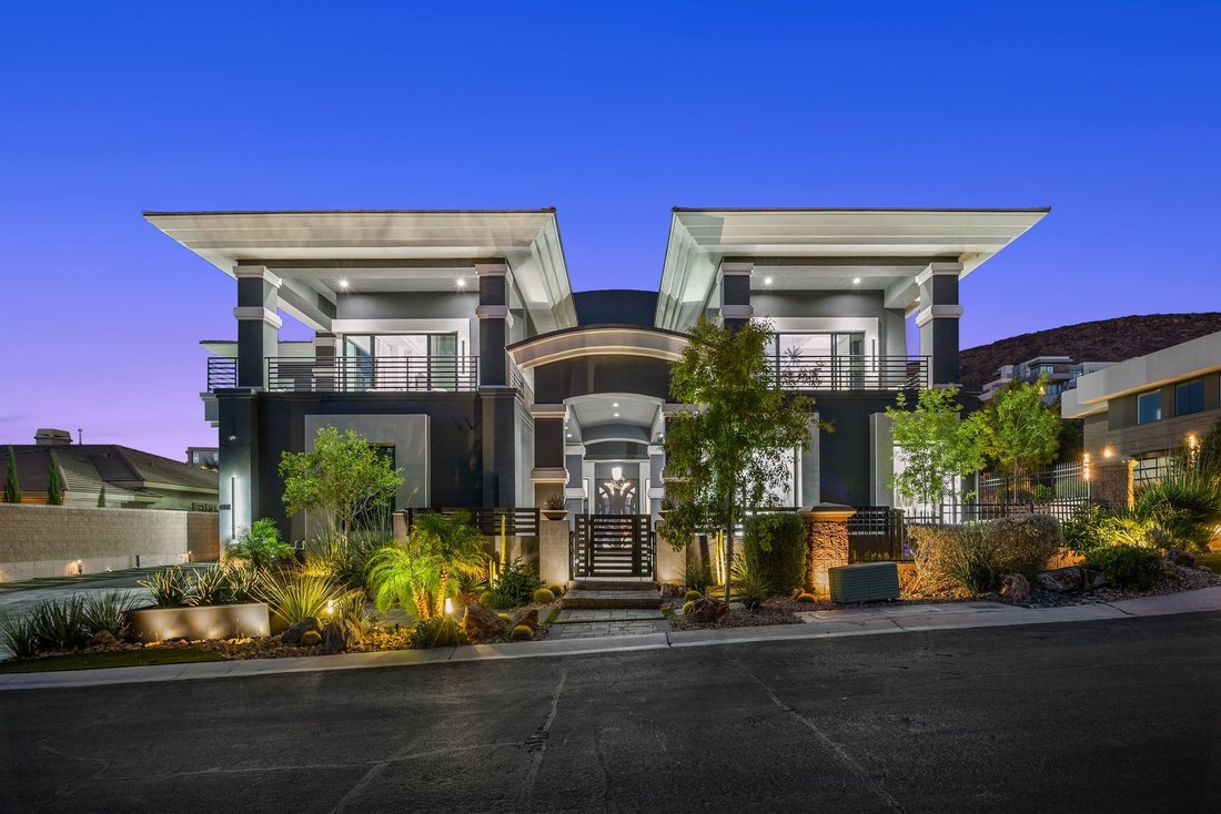 House in Henderson, Nevada, United States 1 - 19146213