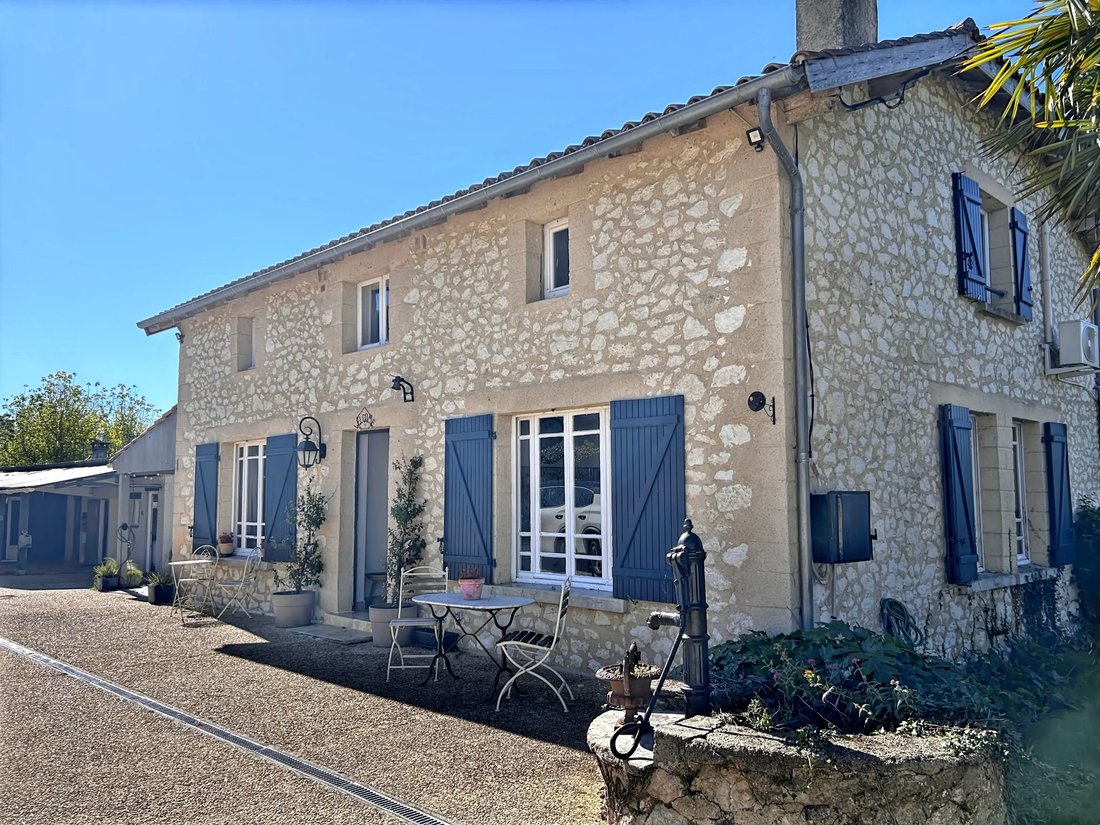 House in Lauzun, Nouvelle-Aquitaine, France 1 - 19147346