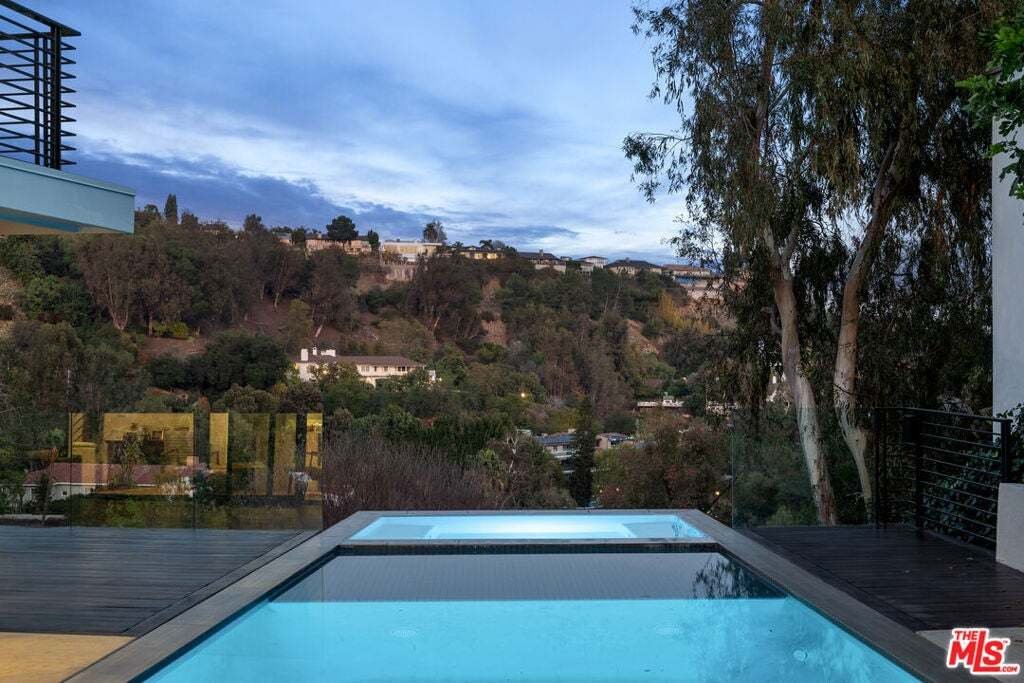 House in Los Angeles, California, United States 2 - 19146879