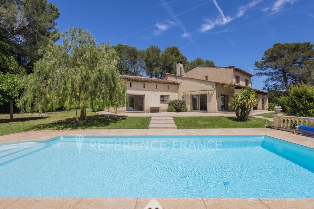 Villa a Mougins, Provenza-Alpi-Costa Azzurra, Francia 3 - 19145470