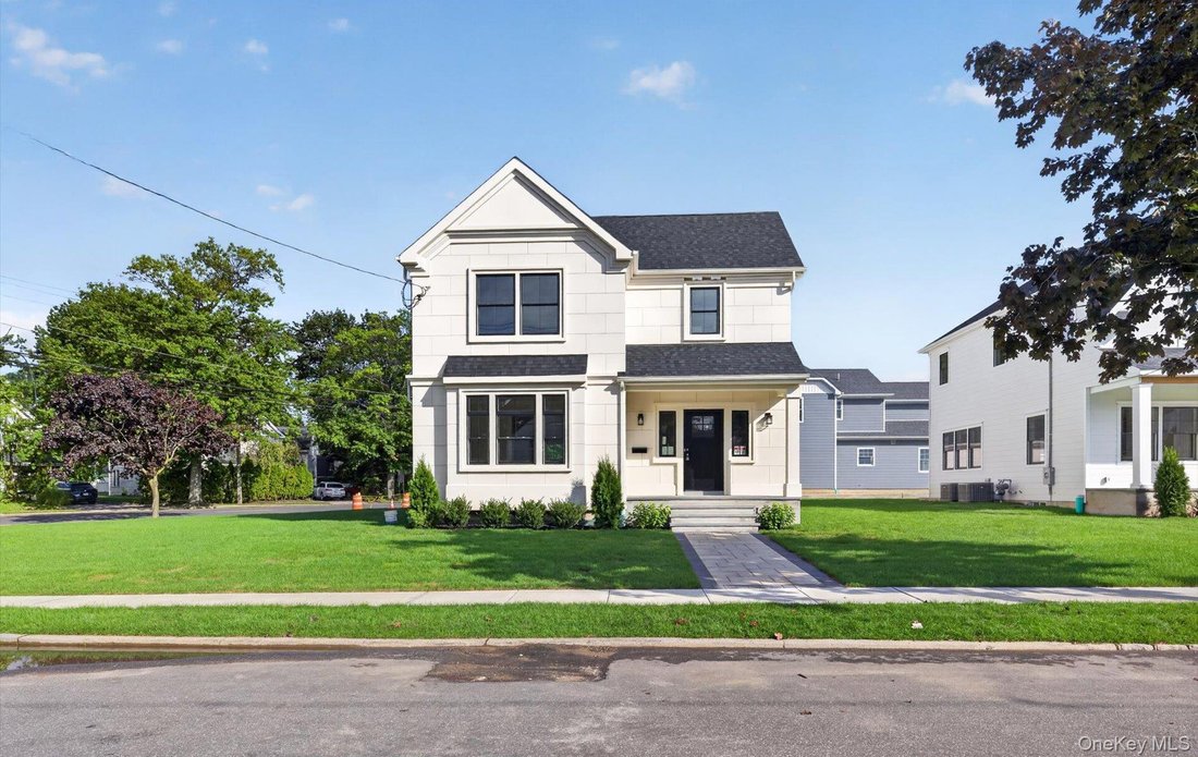 Haus in Roslyn Heights, New York, Vereinigte Staaten 1 - 19147364