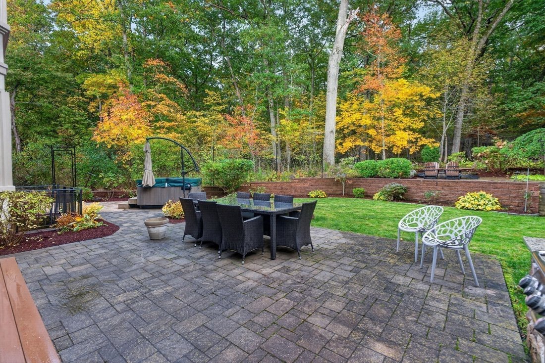 House in Newton, Massachusetts, United States 3 - 19148811