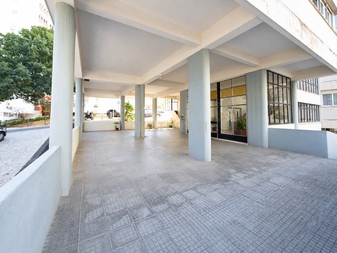 Apartment in Olivais, Lisbon, Portugal 3 - 19147490