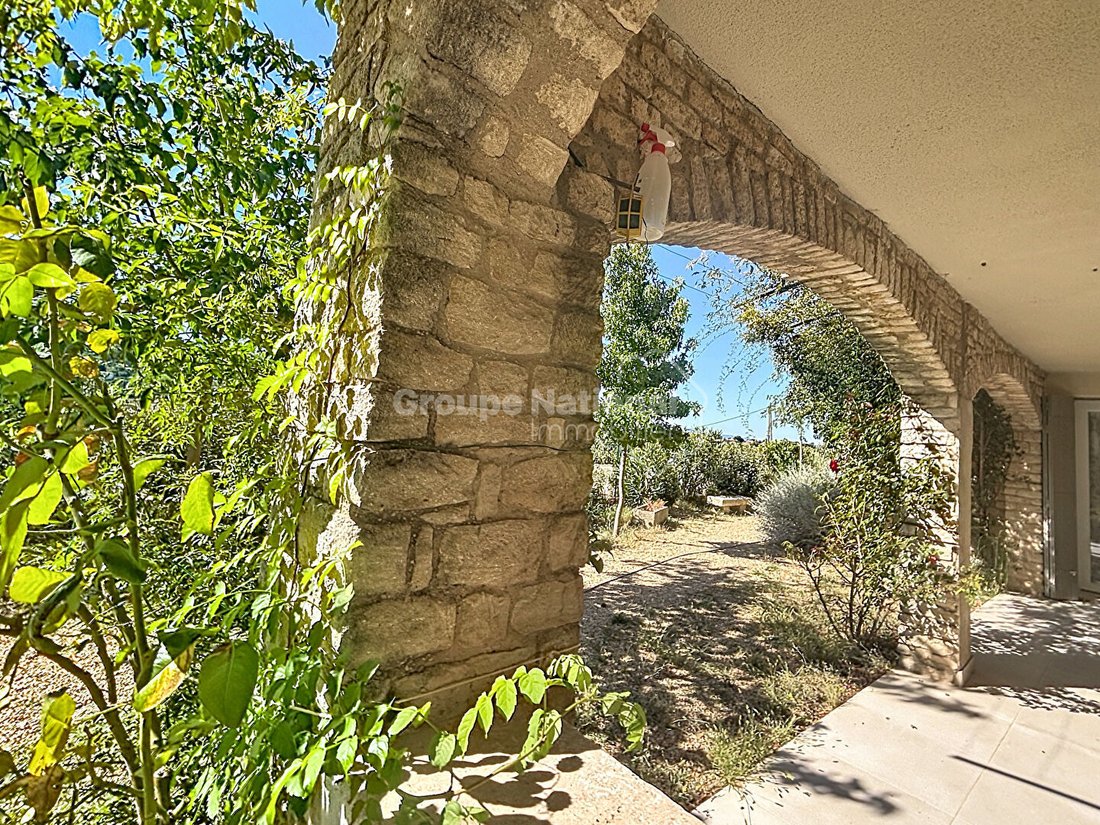 Villa in Apt, Provence-Alpes-Côte d'Azur, Frankreich 3 - 19145937