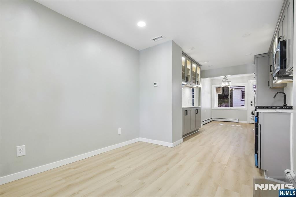 House in Lincoln Park, New Jersey, United States 5 - 19146248