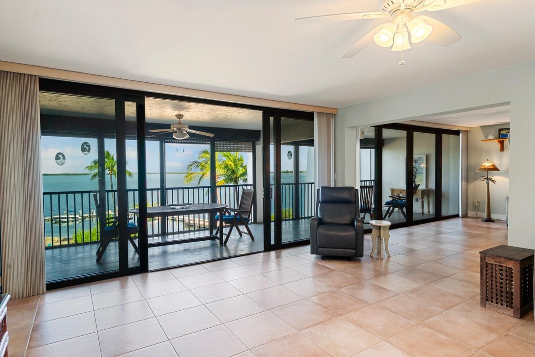 Condominio en Key Colony Beach, Florida, Estados Unidos 2 - 19147248