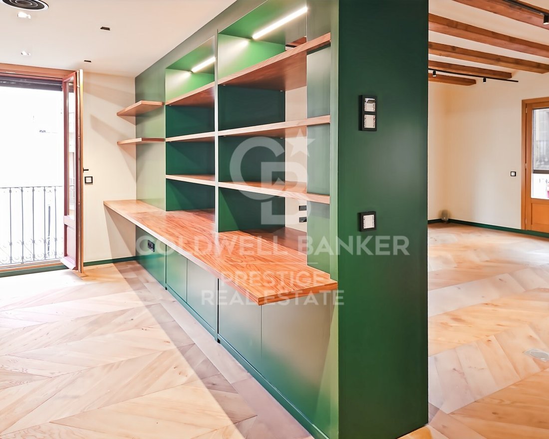 Apartment in Ciutat Vella, Barcelona, Spain 4 - 19148206