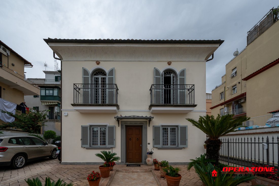 Villa in Battistini - Torrevecchia, Rome, Lazio 2 - 19148727