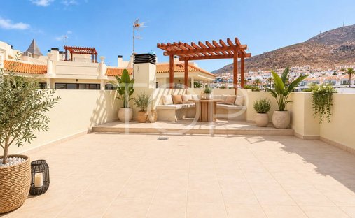 Penthouse en Los Cristianos, Canarias, España 1