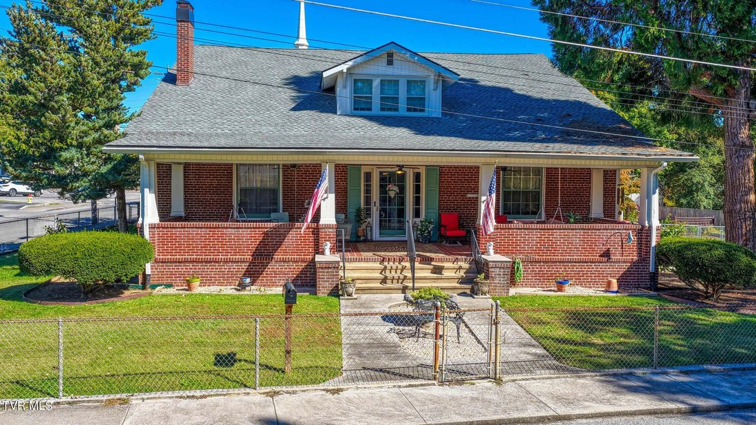 House in Rogersville, Tennessee, United States 1 - 19147055