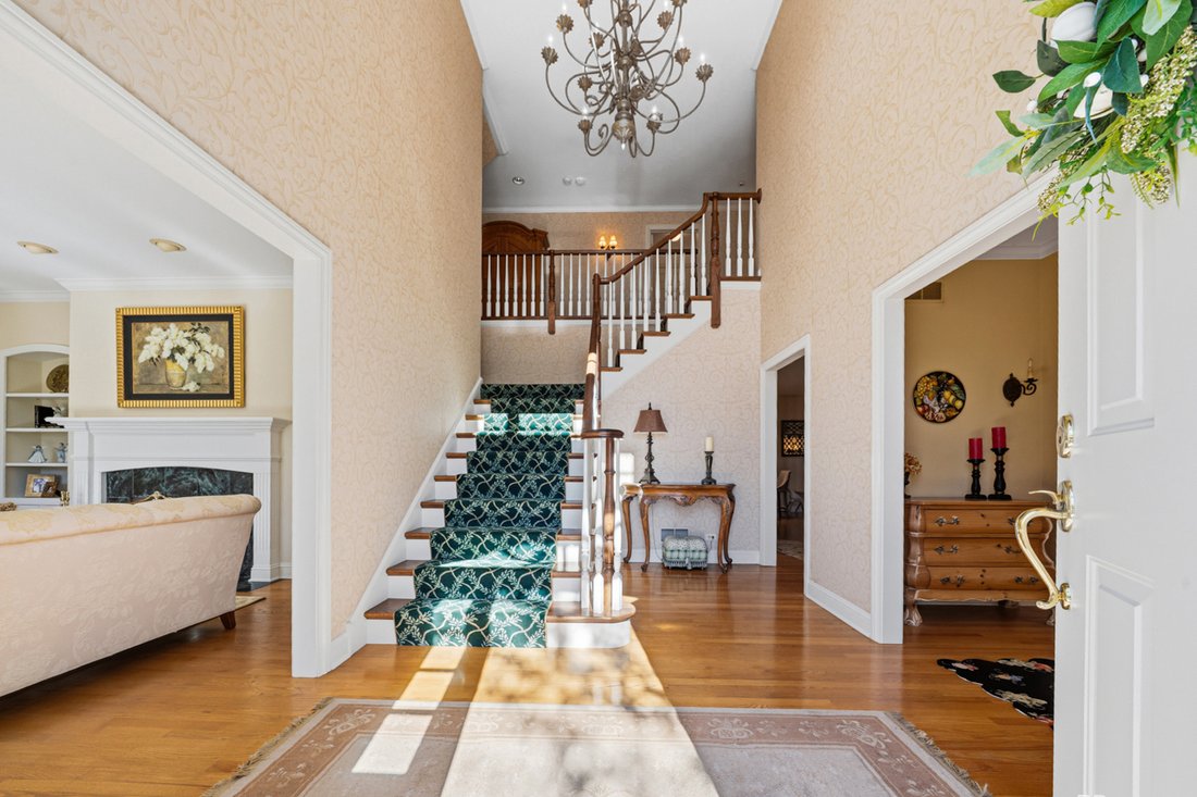 House in Flossmoor, Illinois, United States 4 - 19146471