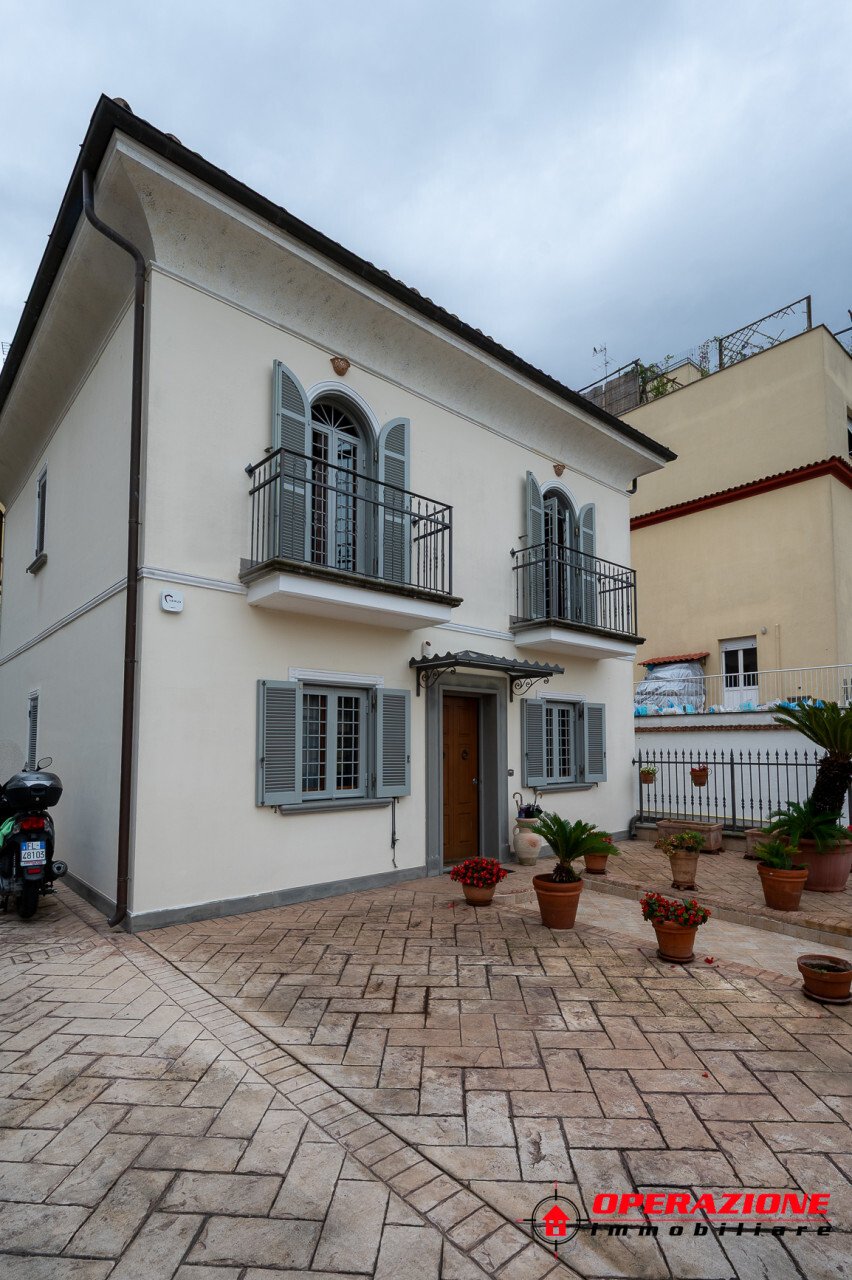 Villa in Battistini - Torrevecchia, Rome, Lazio 5 - 19148727