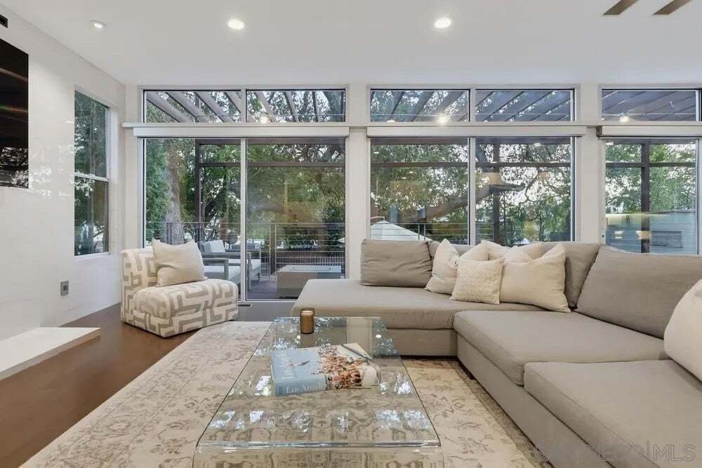 Haus in La Cañada Flintridge, Kalifornien, Vereinigte Staaten 4 - 19147718