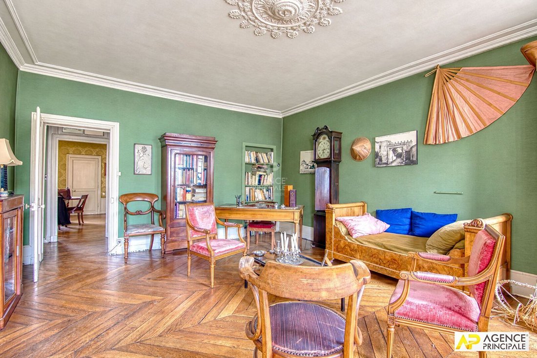 Appartement à Domaine National du Château, Versailles, France 3 - 19148389