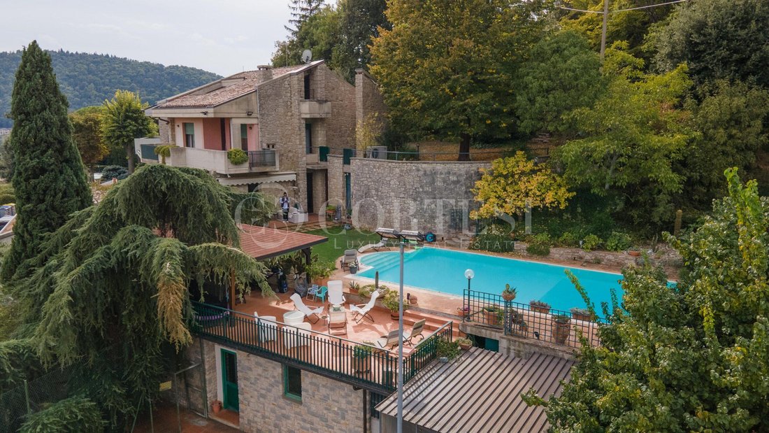 House in Ferro di Cavallo, Perugia, Italy 4 - 19147192