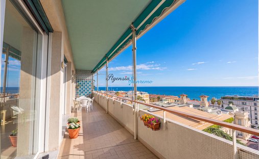 Penthouse in Corso degli Inglesi, Sanremo, Ligurien 1