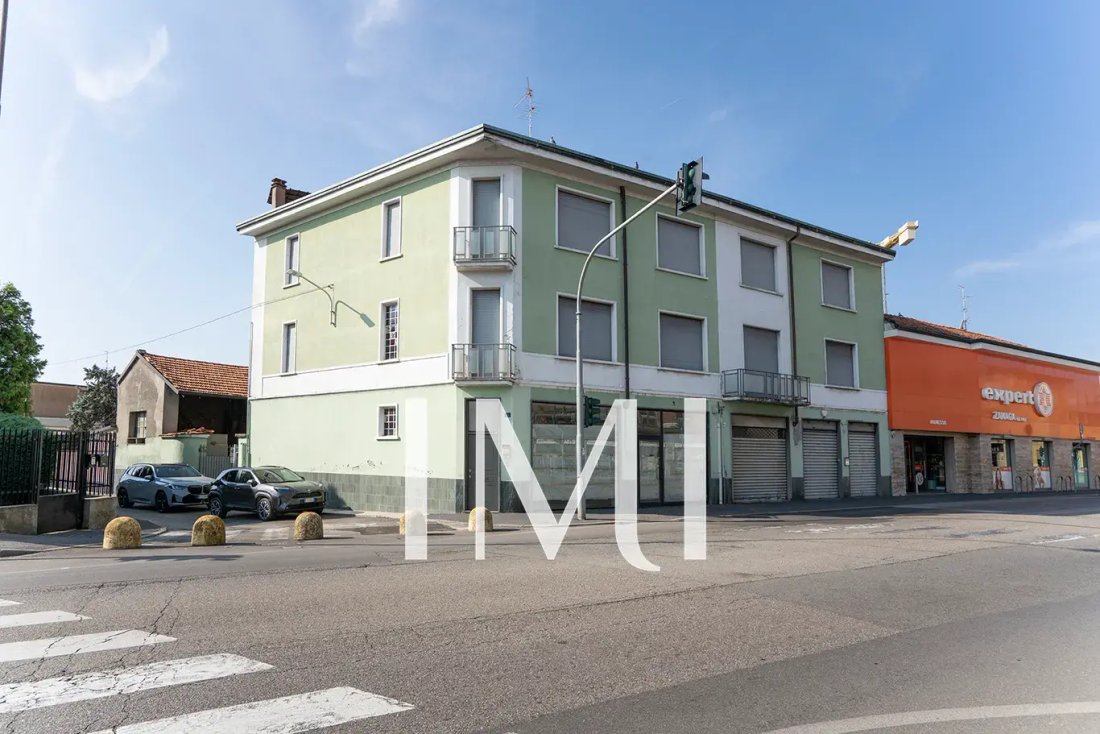 Apartment in Nova Milanese, Lombardy, Italy 1 - 19147264