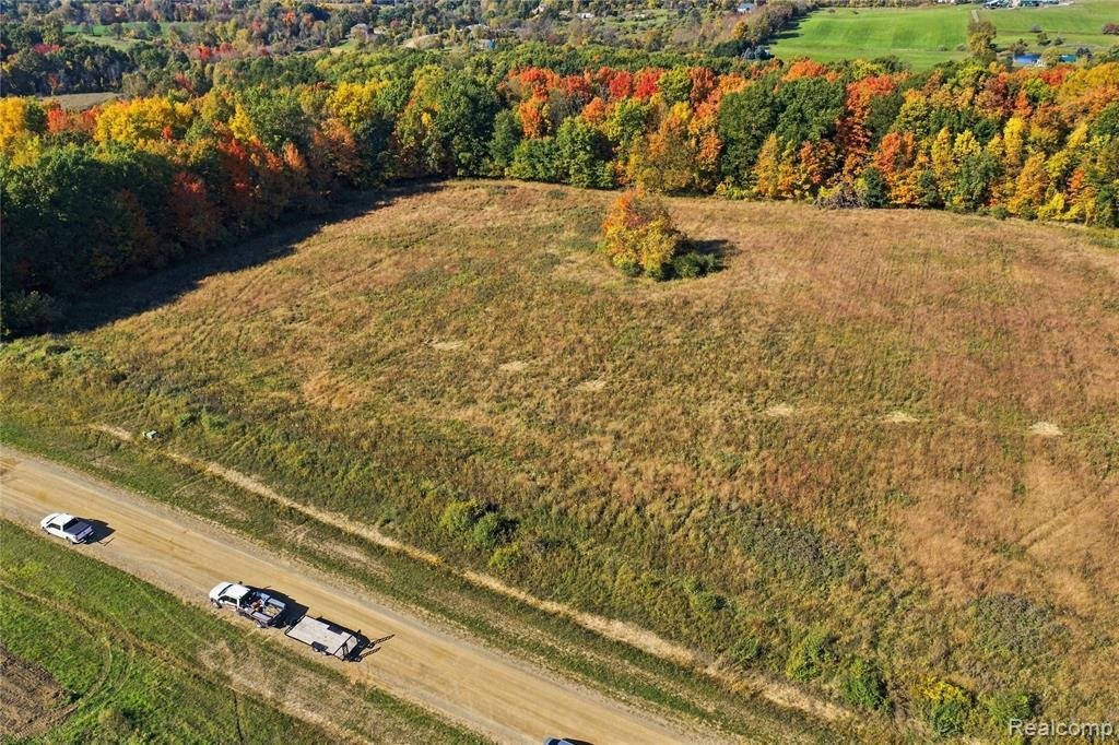 House in Highland Charter Township, Michigan, United States 5 - 19142836