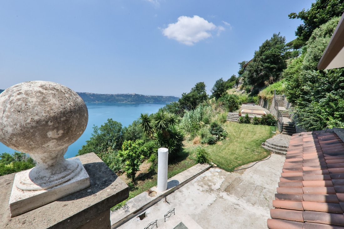 Villa in Castel Gandolfo, Lazio, Italia 3 - 19148795