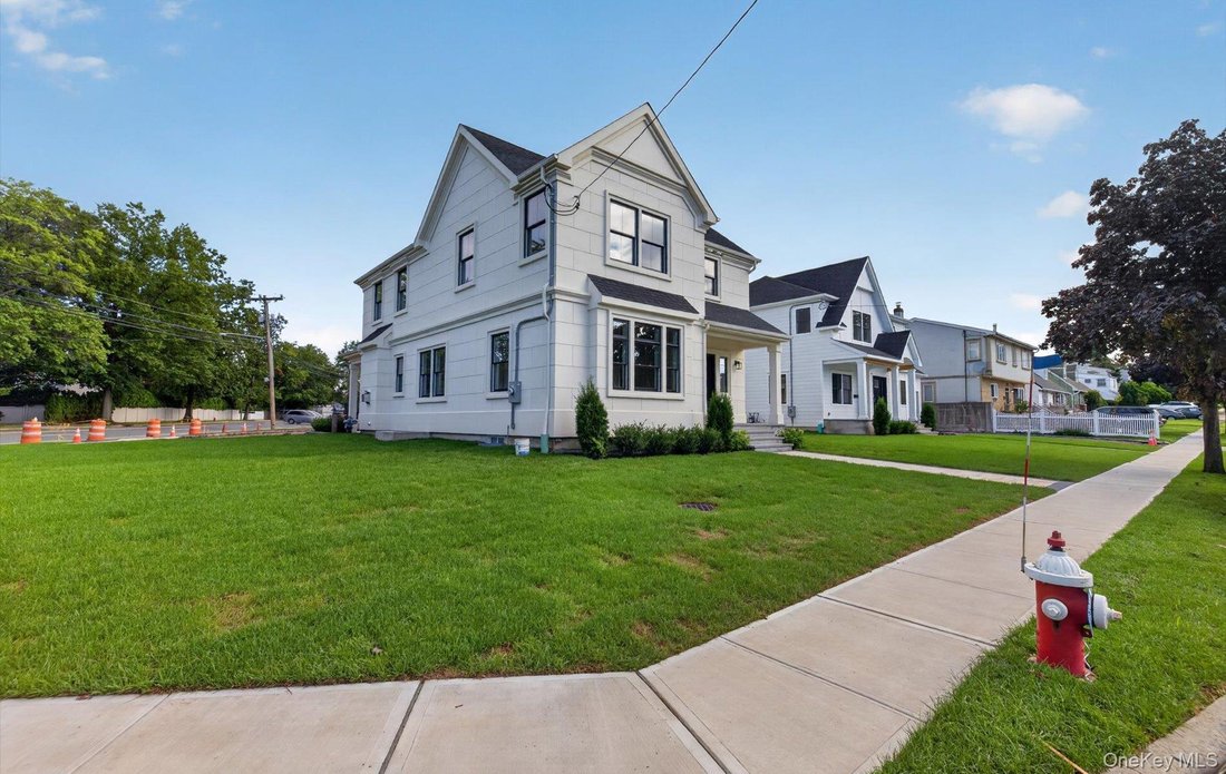 Haus in Roslyn Heights, New York, Vereinigte Staaten 2 - 19147364