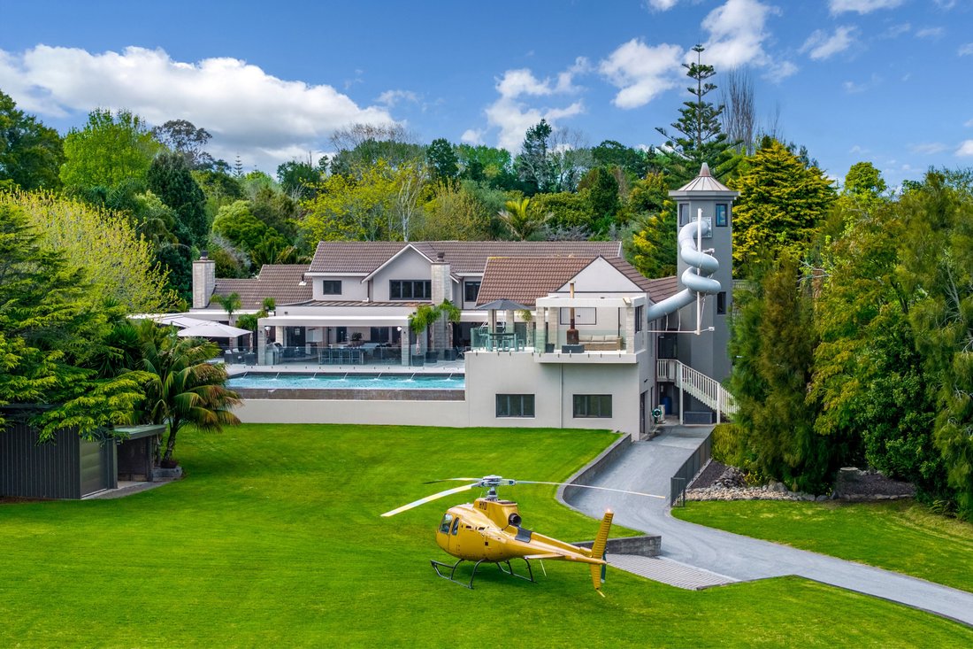 Estate in Auckland, Auckland, New Zealand 2 - 19149172