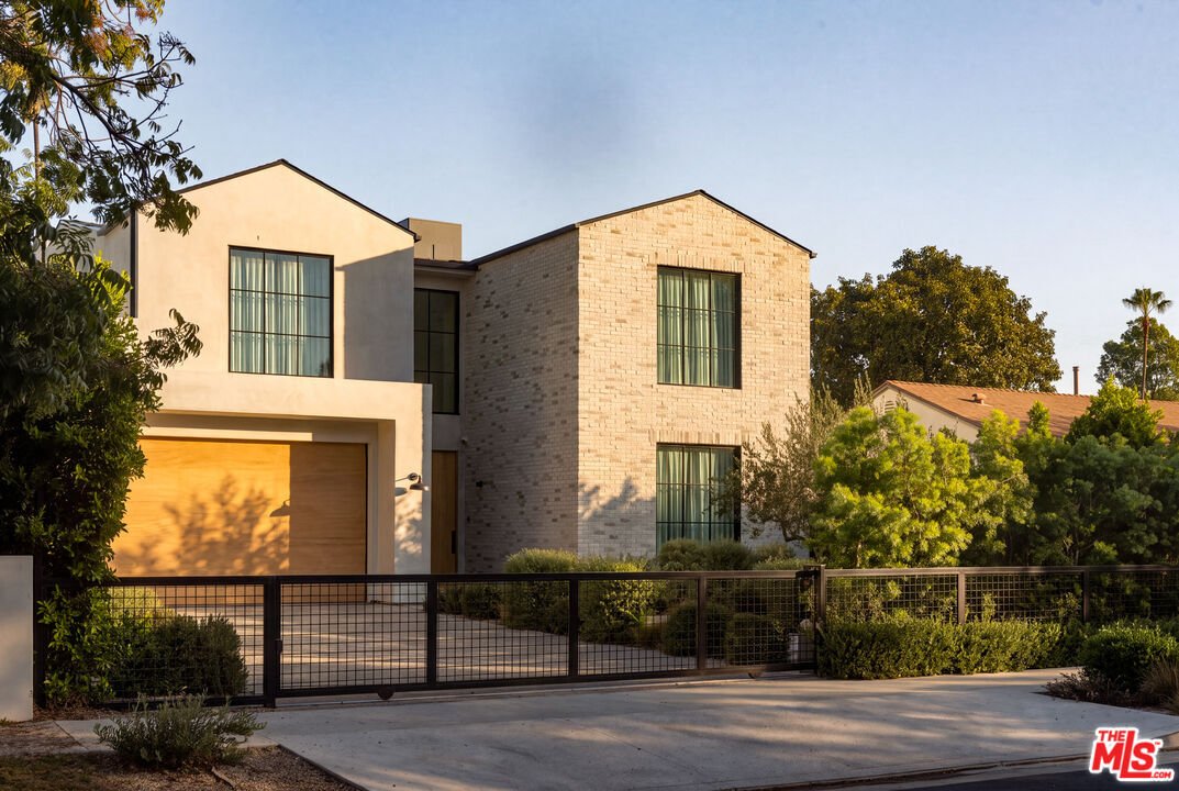 House in Los Angeles, California, United States 1 - 19148302