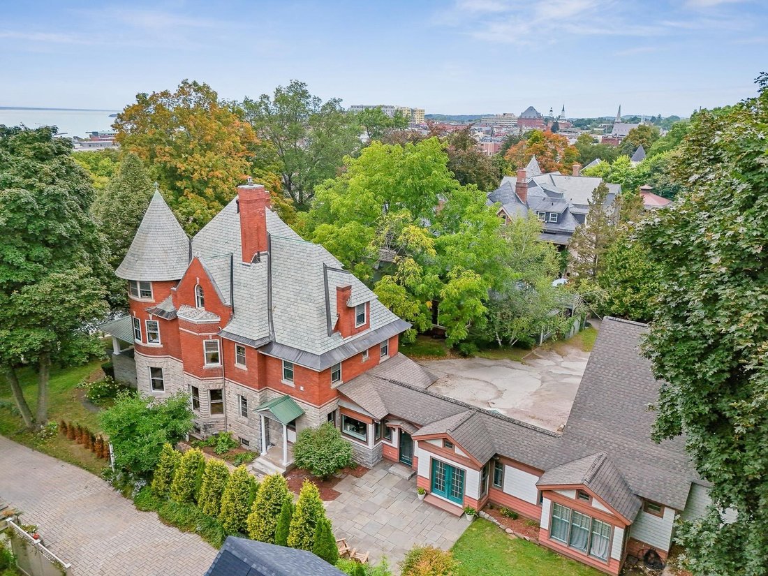 House in Burlington, Vermont, United States 2 - 19146079