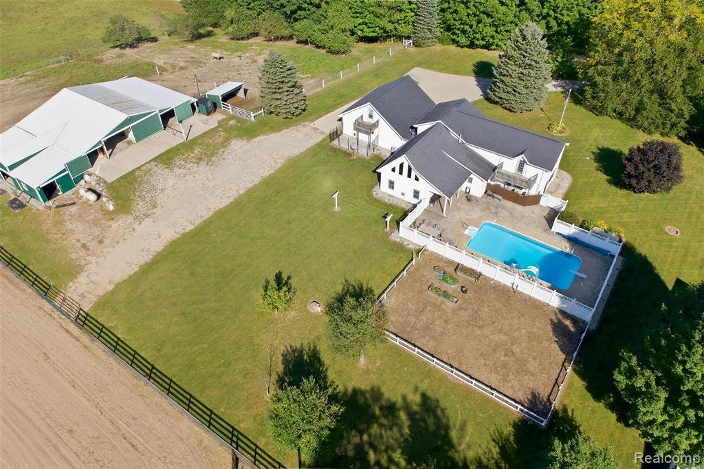 Maison à Fife Lake, Michigan, États-Unis 2 - 19147596