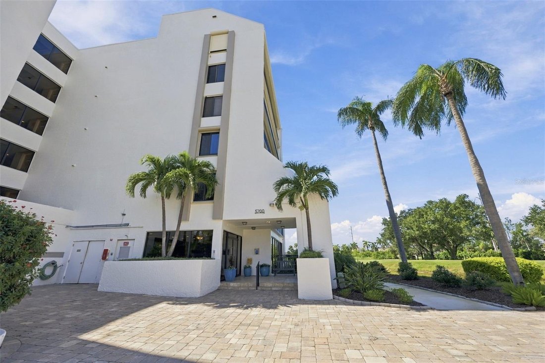 Condominio a St. Petersburg, Florida, Stati Uniti 2 - 19147758